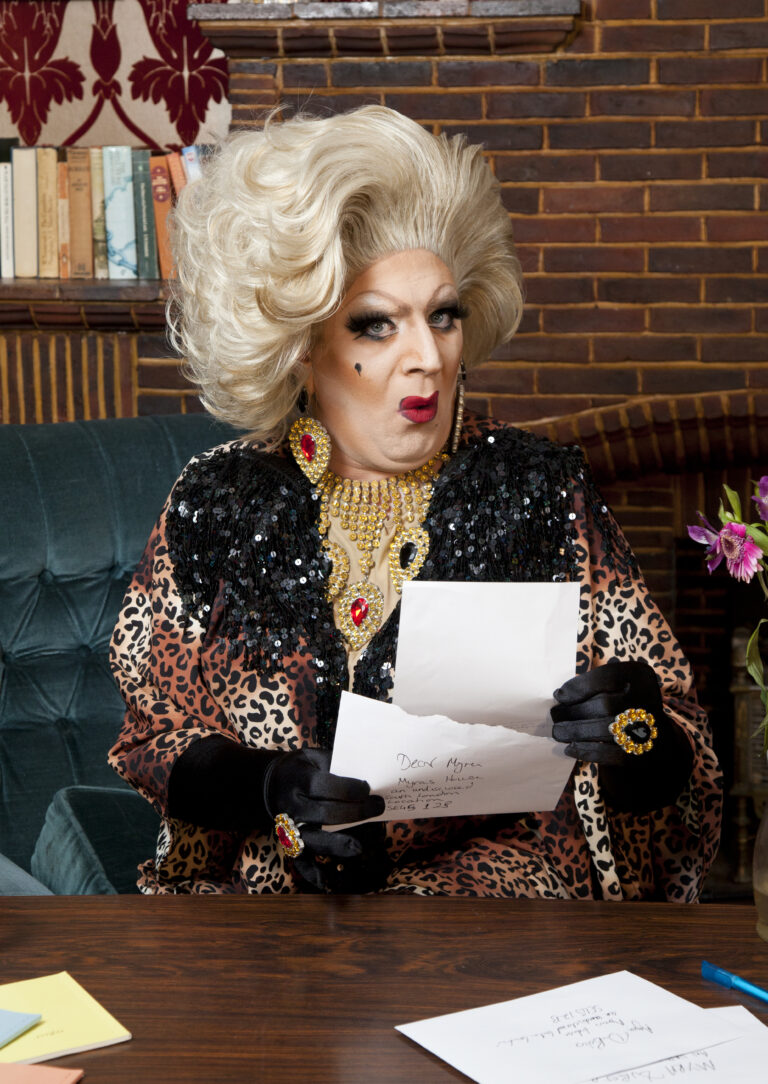 Myra DuBois’ A Problem Shared ★★★★