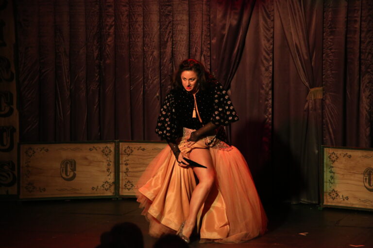 Velouria by House of Burlesque ★★★