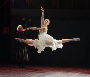 Ballet Shoes ★★★★★