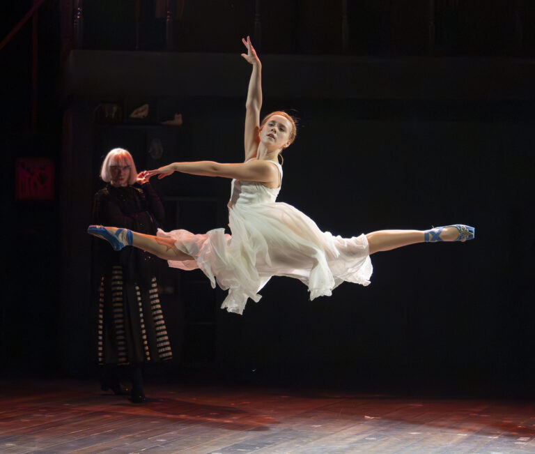 Ballet Shoes ★★★★★
