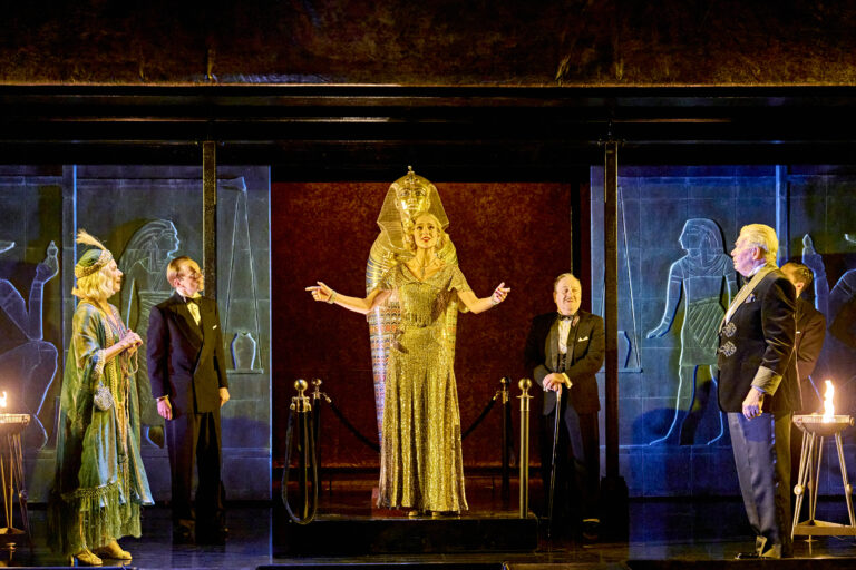 Death on the Nile (touring) ★★★★★