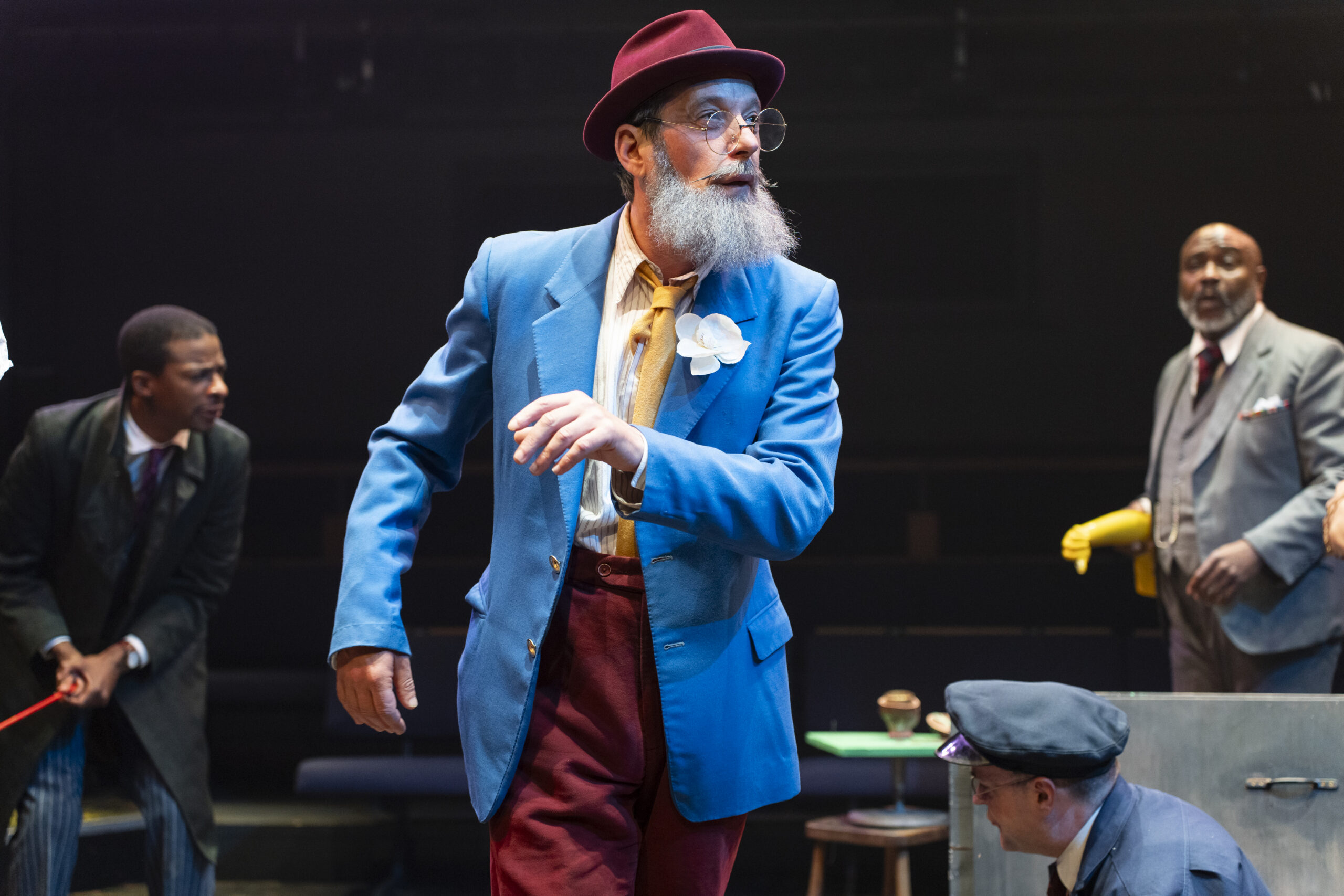 Black Comedy ★★★★