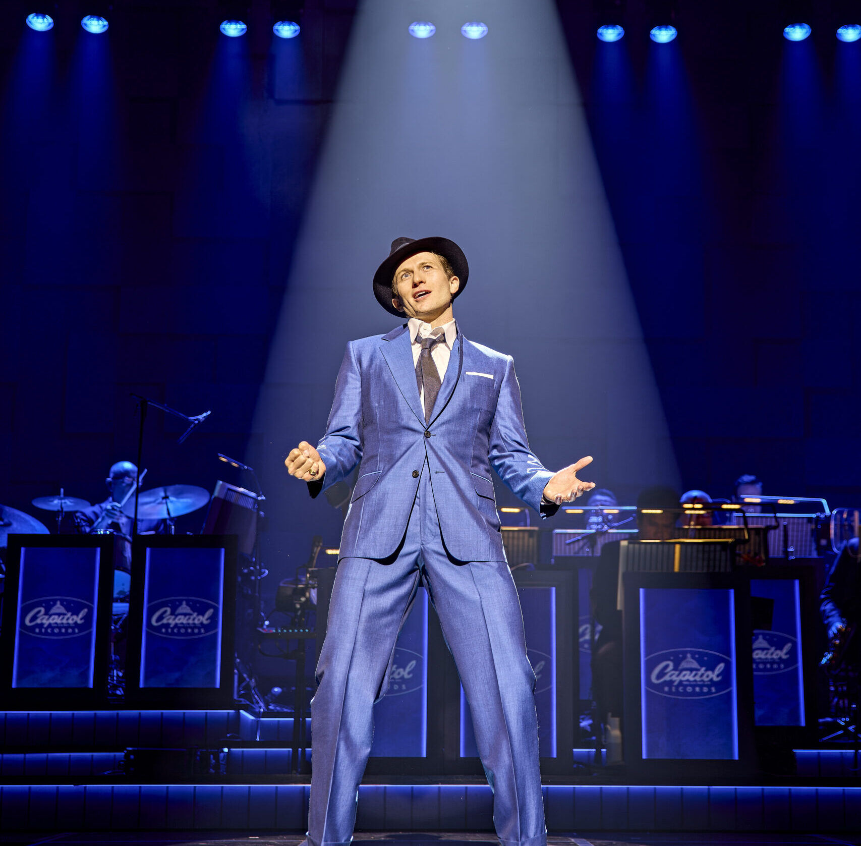 Sinatra The Musical – Aldwych Theatre ★★★★